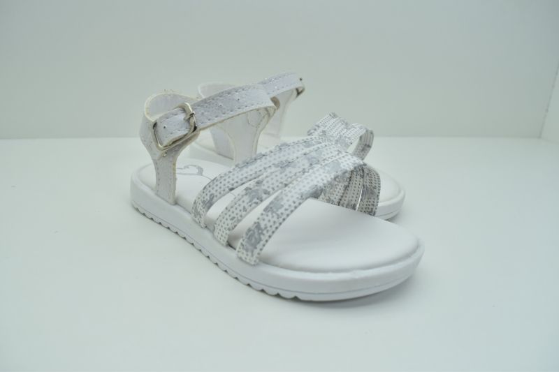 Produto sandalia-coracao-prateado